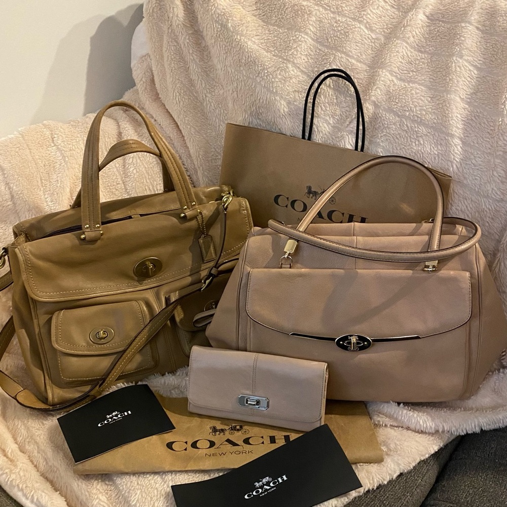 COACH LAPTOP BAG (BEIGE/TAN)